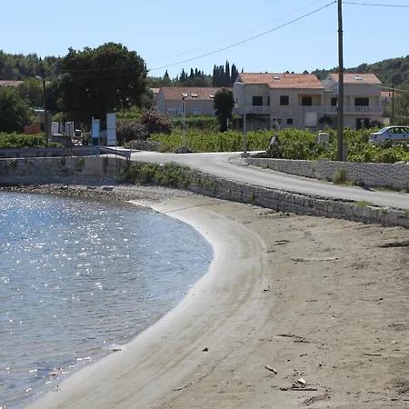 By The Sea Lumbarda, Korcula - 576 *