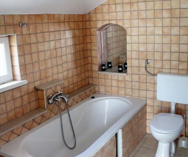 By The Sea Lumbarda, Korcula - 576 *