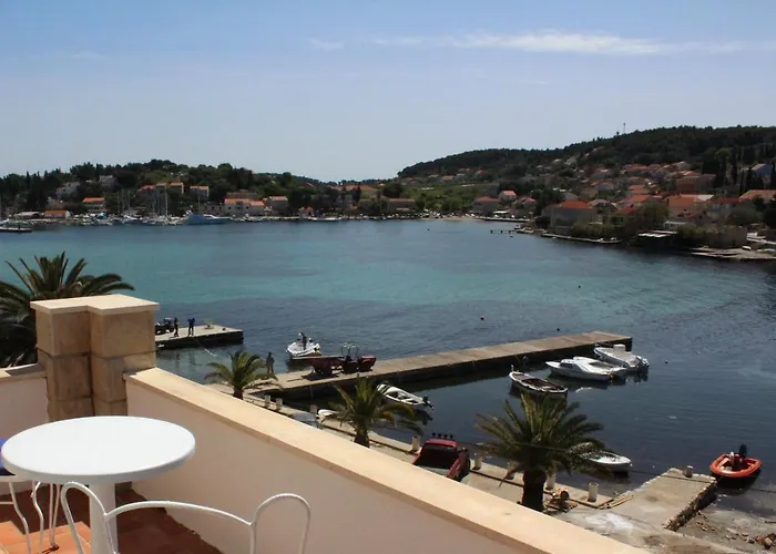 By The Sea Lumbarda, Korcula - 576